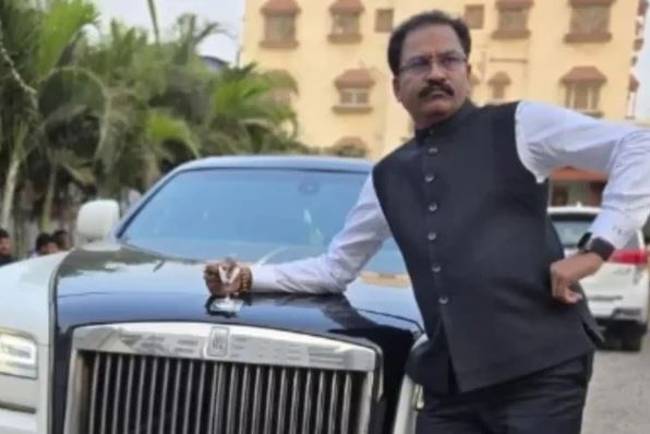 PRASHANT KORATKAR: 'ती' रोल्स रॉईस कलाटेंना प्रशांत कोरटकरनं घेऊन दिली ?