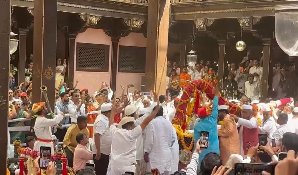 BHOR RAM NAVAMI: 300 वर्षांची अखंड परंपरा असलेल्या भोरच्या राजवाड्यात श्रीरामजन्मोत्सव सोहळा उत्साहात संपन्न