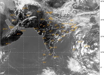 माॅन्सून नियोजन : वाढत्या उष्णतेच्या पाऱ्यामुळे पावसाळ्याचे आगमन यावेळेस पाच दिवस आधीच होण्याची शक्यता हवामान विभागणी वर्तवली आहे.