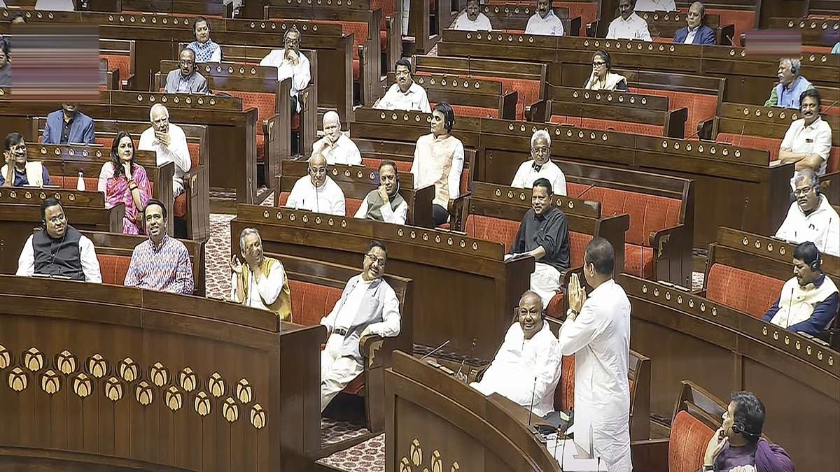 वक्फ विरुद्ध काँग्रेस: वक्फ संपत्तीच्या वादातून राजकीय संघर्ष न्यायालयाच्या उंबरठ्यावर