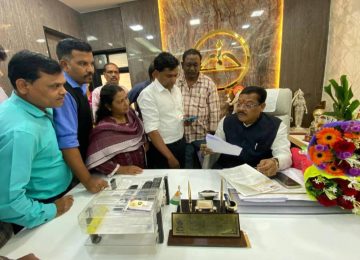 SANJAY SHIRSAT: 2018 पीएचडी 214 संशोधक विद्यार्थ्यांना यूजीसी नियमानुसार एकूण पाच वर्ष फेलोशिप देण्यासाठी सामाजिक न्याय विभागाला तातडीने आदेश