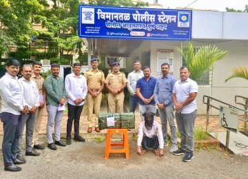 PUNE VIMANTAL POLICE:  दिनांक २२/०६/२०२५ रोजी विमानतळ पोलीस स्टेशनये हद्दीमध्ये पेट्रोलिंग करीत असताना विमानतळ पोलीस ठाणेचे तपास पथक प्रभारी पोलीस उपनिरीक्षक नितीन राठोड यांना त्यांचे गोपनिय बातमी दारागार्फत बातमी गिळाली की,