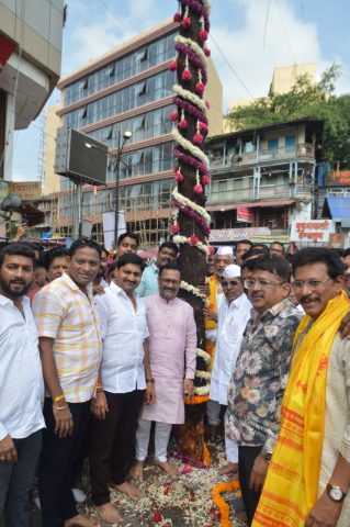 SHRIMANT DAGDUSHETH GANPATI: श्रीमंत दगडूशेठ हलवाई सार्वजनिक गणपती ट्रस्ट, सुवर्णयुग तरुण मंडळ च्या