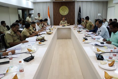 AMITESH KUMARशालेय विद्यार्थ्यांच्या सुरक्षितेतच्यादृष्टिने स्कूल बस नियमावलीचे काटेकोरपणे पालन व्हावे