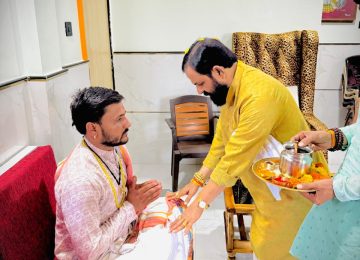 VASANT MORE ON BHARAT GOGAWALE: महाराष्ट्राच्या राजकारणात पुन्हा एकदा आरोप-प्रत्यारोपांचं नाट्य रंगताना दिसत आहे.