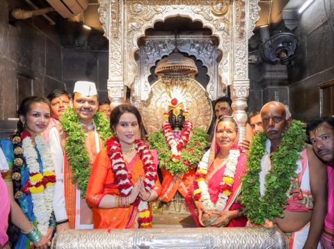 AASHADI WARI 2025:  आषाढी एकादशीच्या (AASHADI WARI 2025) अनुपम्य सोहळ्याला सुरुवात झाली आहे.