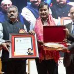 MIT RAHUL KARAD: महाराष्ट्र व गोवा बार कौन्सिल(बीसीएमजी) आणि पुणे बार असोसिएशनतर्फे लोकशाही, सुशासन व शांततेसाठी डॉ. राहुल कराड ‘एक्सलन्स अवार्ड’ ने सन्मानित.