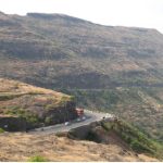 DIVE GHAT ROAD NEWS: राष्ट्रीय महामार्ग क्रमांक 965 आळंदी ते पंढरपूर पालखी महामार्ग अंतर्गत हडपसर ते दिवेघाट या पॅकेज 6 चे रस्ता रुंदीकरण करण्याचे काम भारतीय राष्ट्रीय राजमार्ग प्राधिकरण कार्यालया मार्फत सुरु आहे.