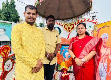 WORLD TRIBAL DAY 2025 : जागतिक आदिवासी दिनानिमित्त वरोरा येथे ऐतिहासिक रॅलीचे आयोजन