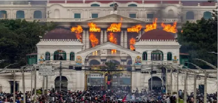 Nepal Gen Z Protest Against Social Media Ban: Former PM’s Wife Burned Alive; Violent Turn in Gen Z Uprising