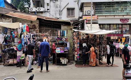 Pune Tulshibaug Theft Women Arrested: Thieves Run Rampant Amid Diwali Crowd in Pune