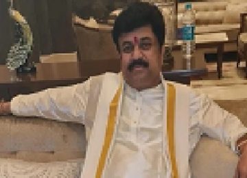 WALMIK KARAD VIRAL POSTER: Valmik Karad in Jail, but Extortion Outside? Viral Poster Sparks Uproar