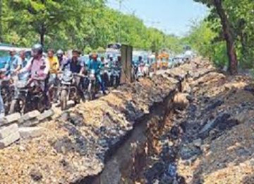 Pune road digging regulation: Curb on unauthorized excavation; road digging only after proper cable marking