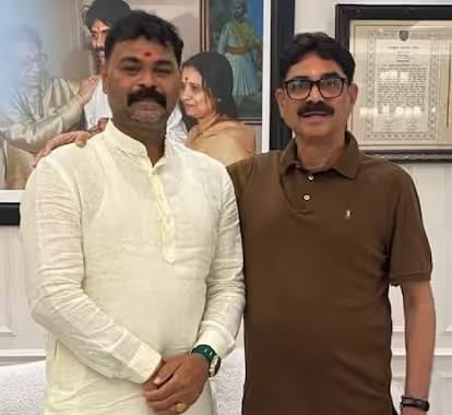 Santosh Nalawde quits MNS