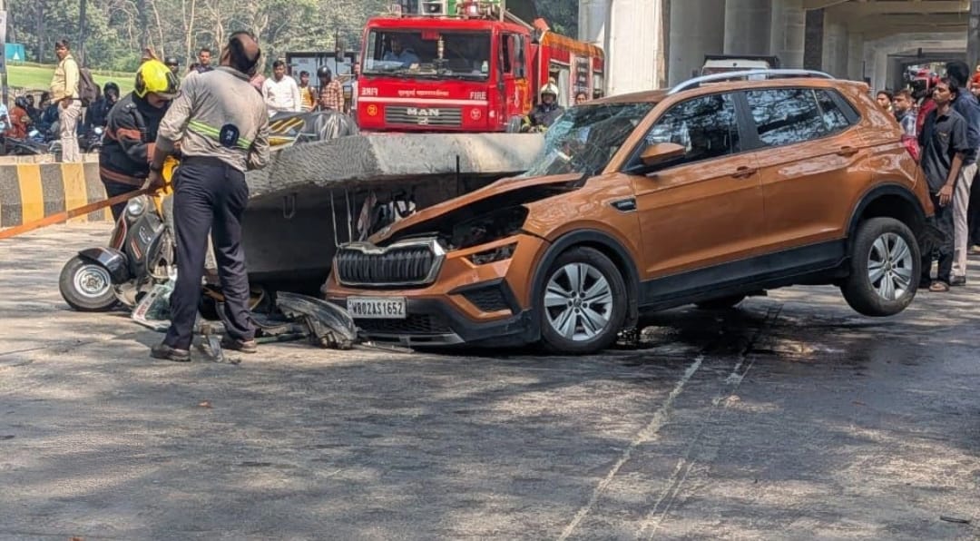 MULUND METRO ACCEDENT